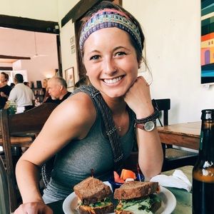 Meet your Posher, Hannah